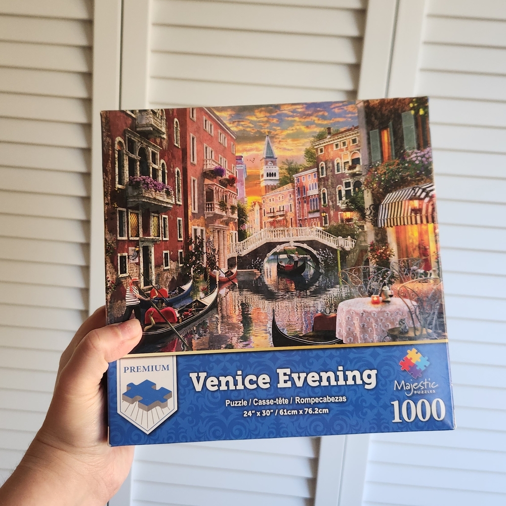 Majestic Venice Evening Puzzle - 1000 Pieces